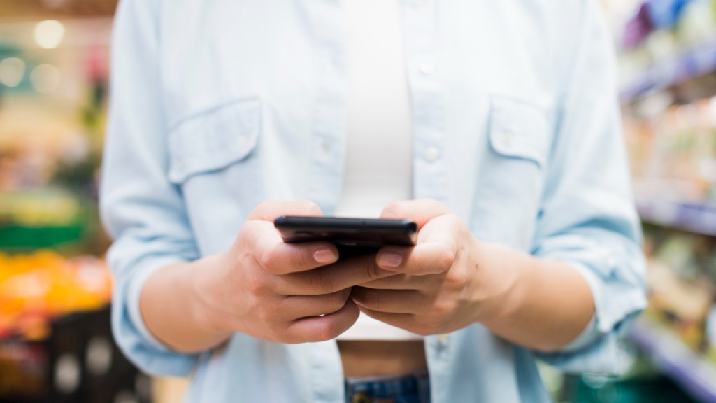 Why It Is Crucial to Focus on Optimizing Your Amazon Listing for Mobile